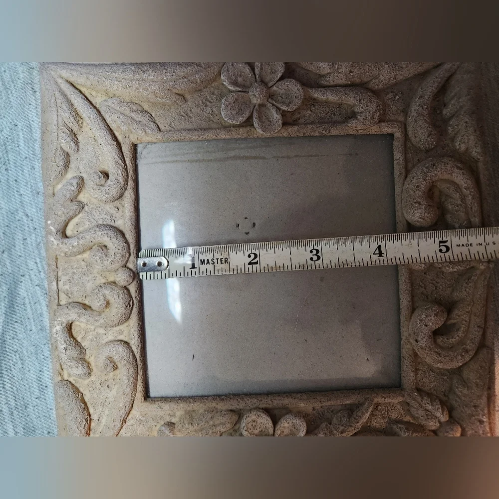Vintage‎ STONE RESIN PICTURE FRAME 4.5 x 4.5 Photo Swirl Sand Flowers Easel